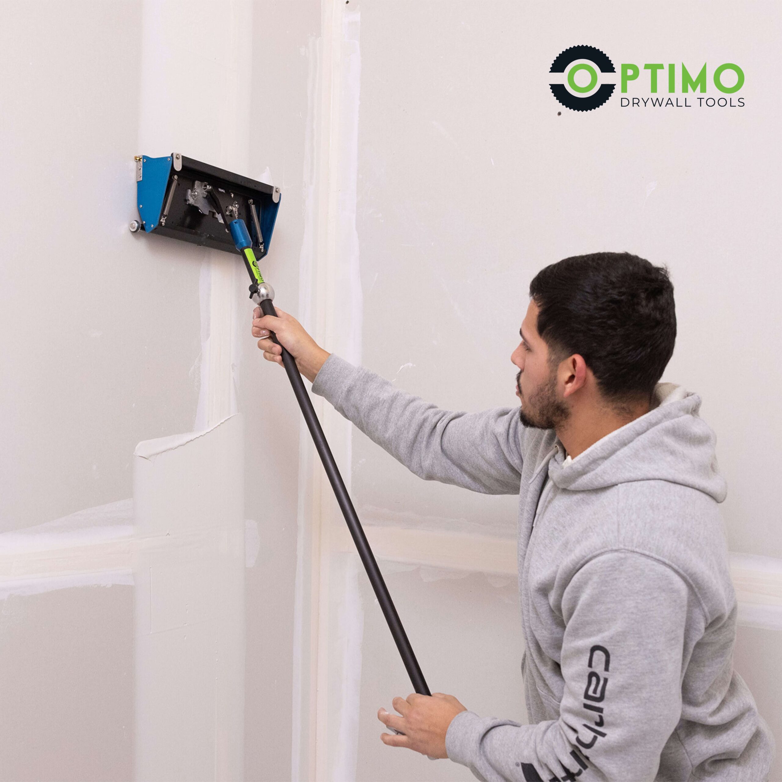 Optimo Finishing Box being used by a contractor